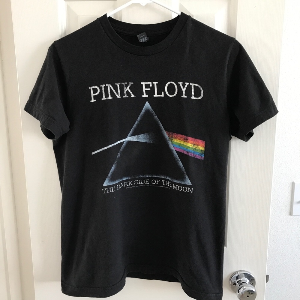 Pink Floyd Distressed Dark Side Moon Band T Shirt